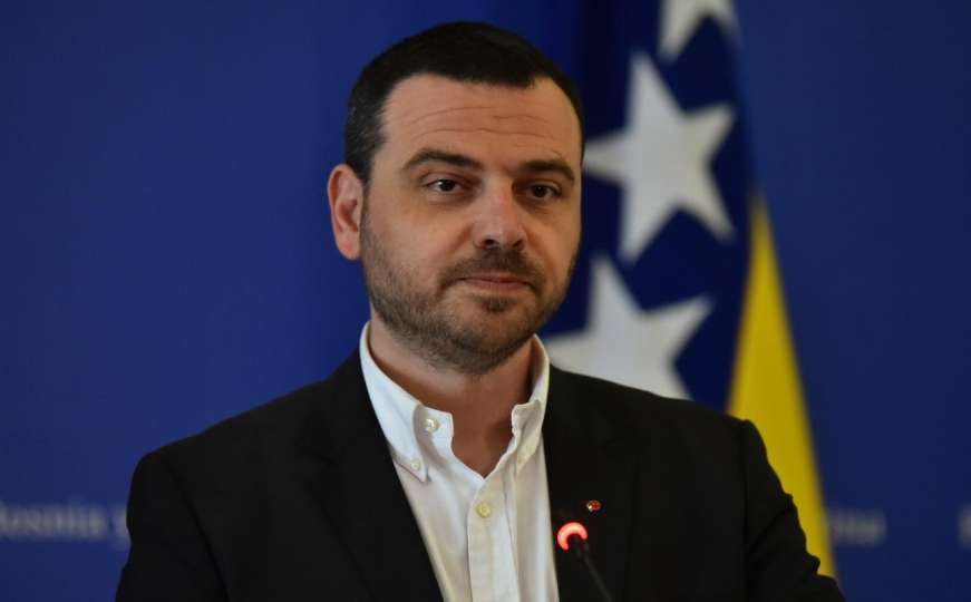 Magazinović: Država je na korak od eskalacije. U Briselu nisam našao odgovor